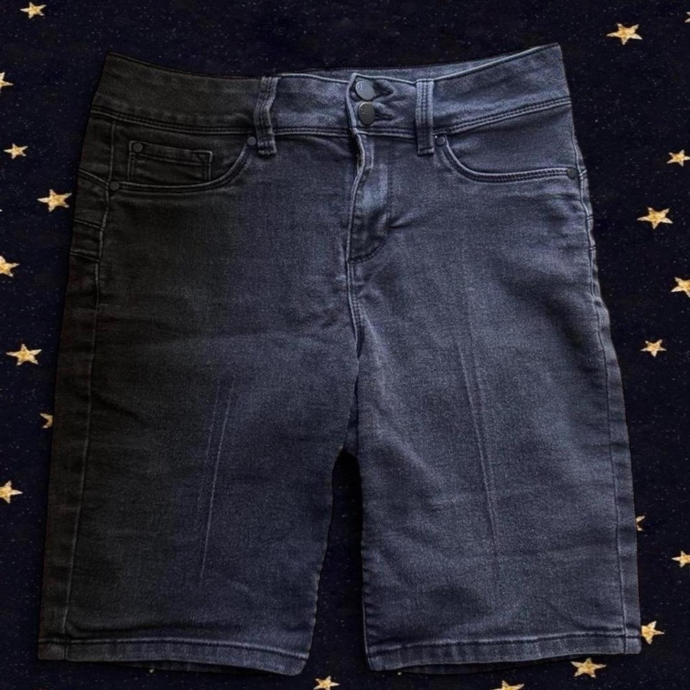 D. Jeans Womens Black Denim Bermuda Shorts